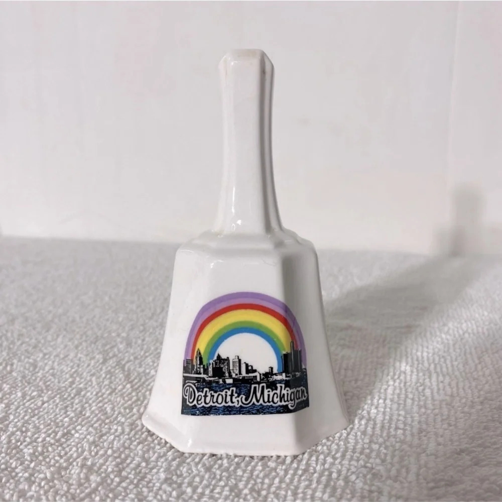 Vintage Mackinac Bridge Detroit Michigan Souvenir Ceramic Bell W Rainbow